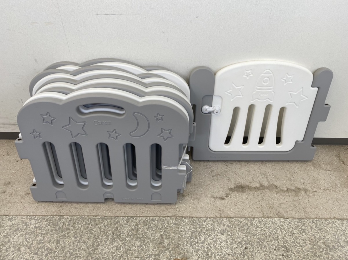 カラズ CARAZ ベビーサークル 10枚セット ドア付き グレー&ホワイト