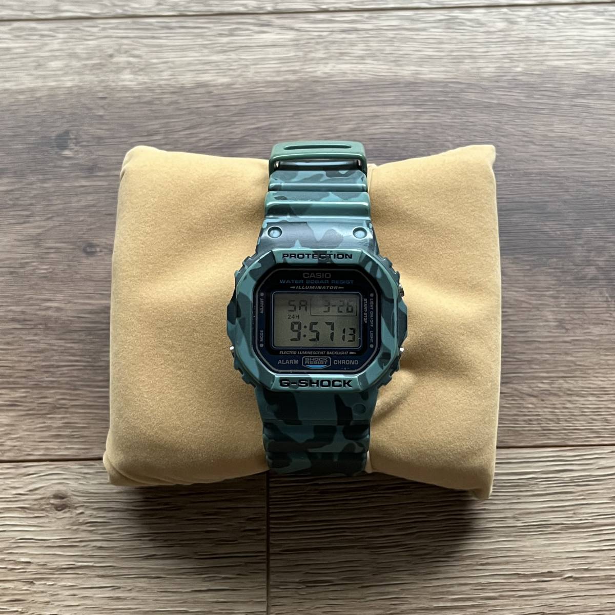 動作良好 カシオ Gショック Gパイソン 迷彩ブルー DW-5600 迷彩 DW 
