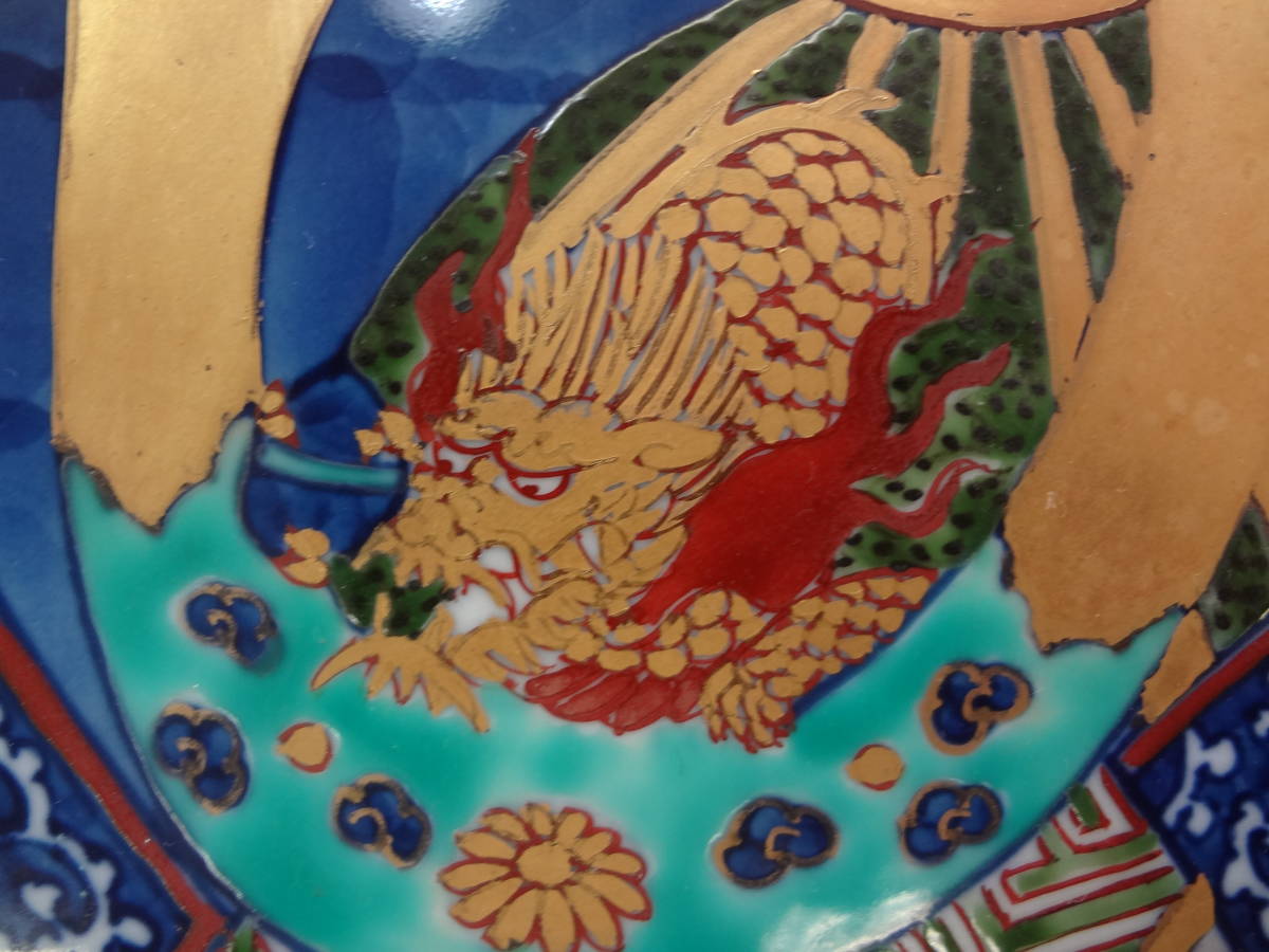 源右衛門窯 陶板 兜 染錦兜絵 陶額（大） ｜ 有田焼の源右衛門窯公式