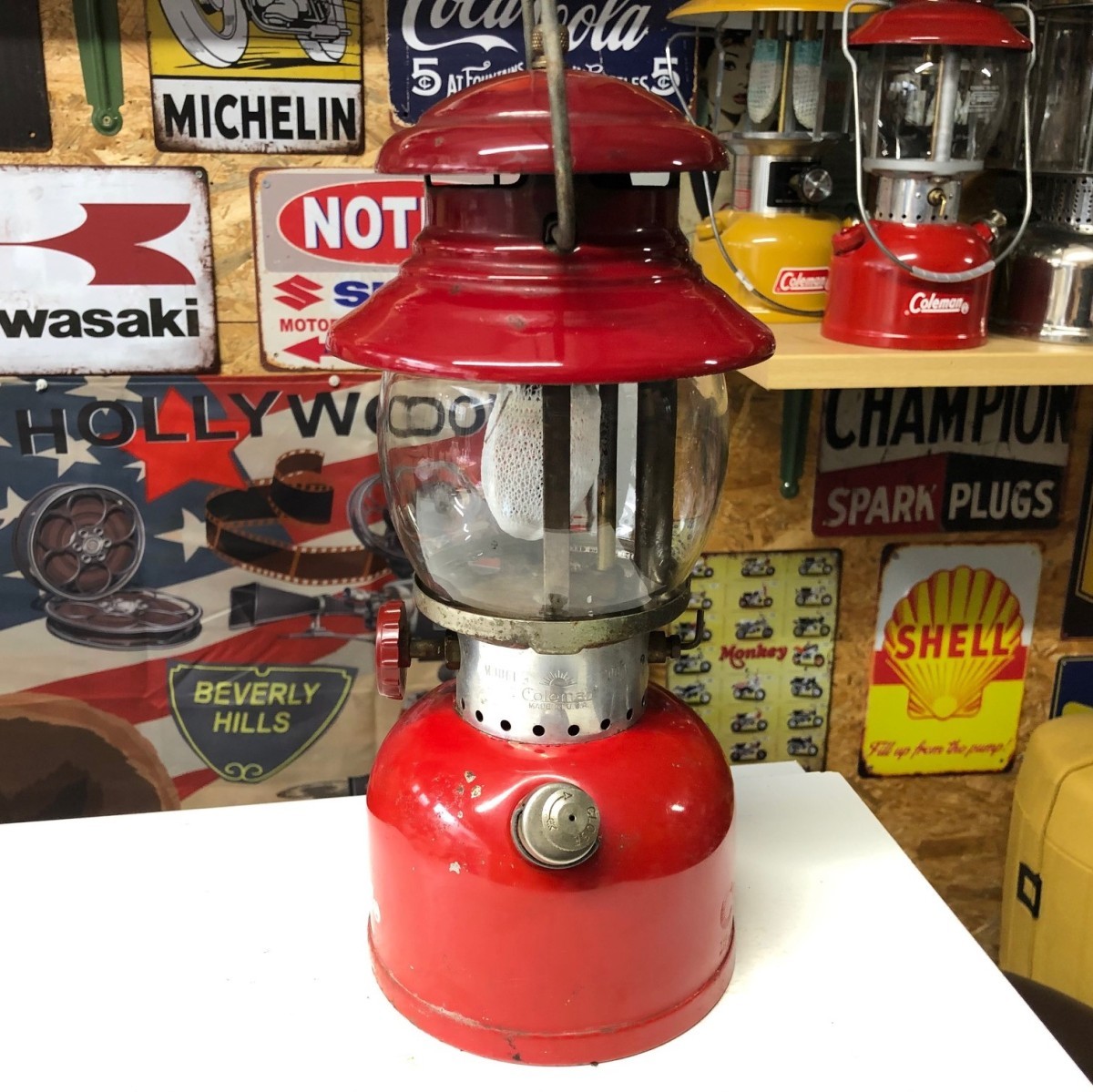 Coleman /コールマン 200Aランタン1963年1月/希少REDボーダー 1963年1月 レッドボーダー 高いベンチレーター コールマン Coleman