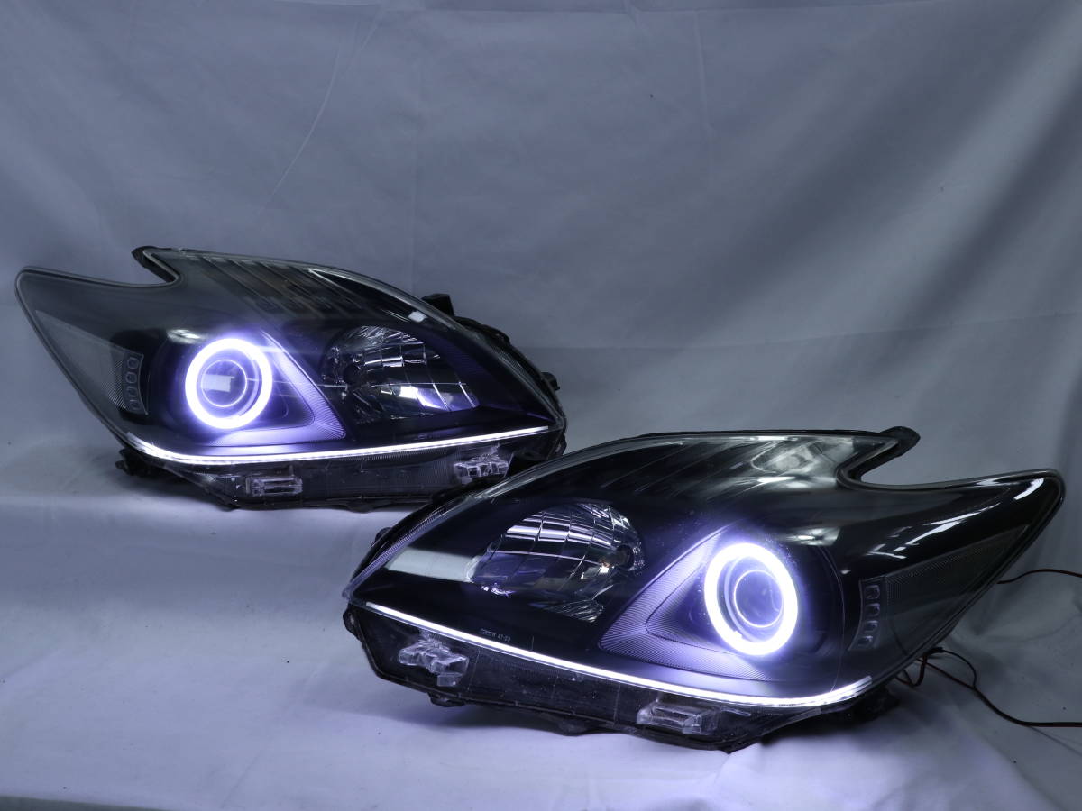 トヨタ 純正 ZVW30 プリウス ハロゲン ヘッドライト 左右 セット COB 