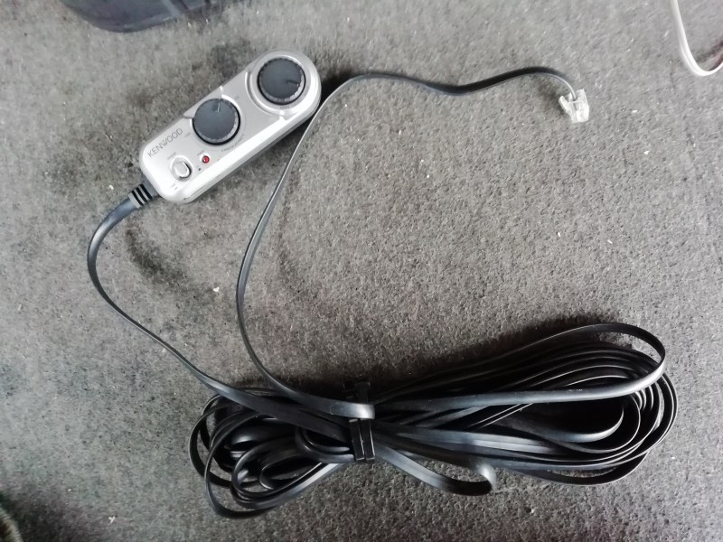 KSC-SW1 KENWOOD ケンウッド 公式通販 サブウーファー サブウーハー - Yahoo!オークション ウーファー パワードサブウーファー リモコン 黒 KENWOODサブウーファー □ma2 「ksc チューン