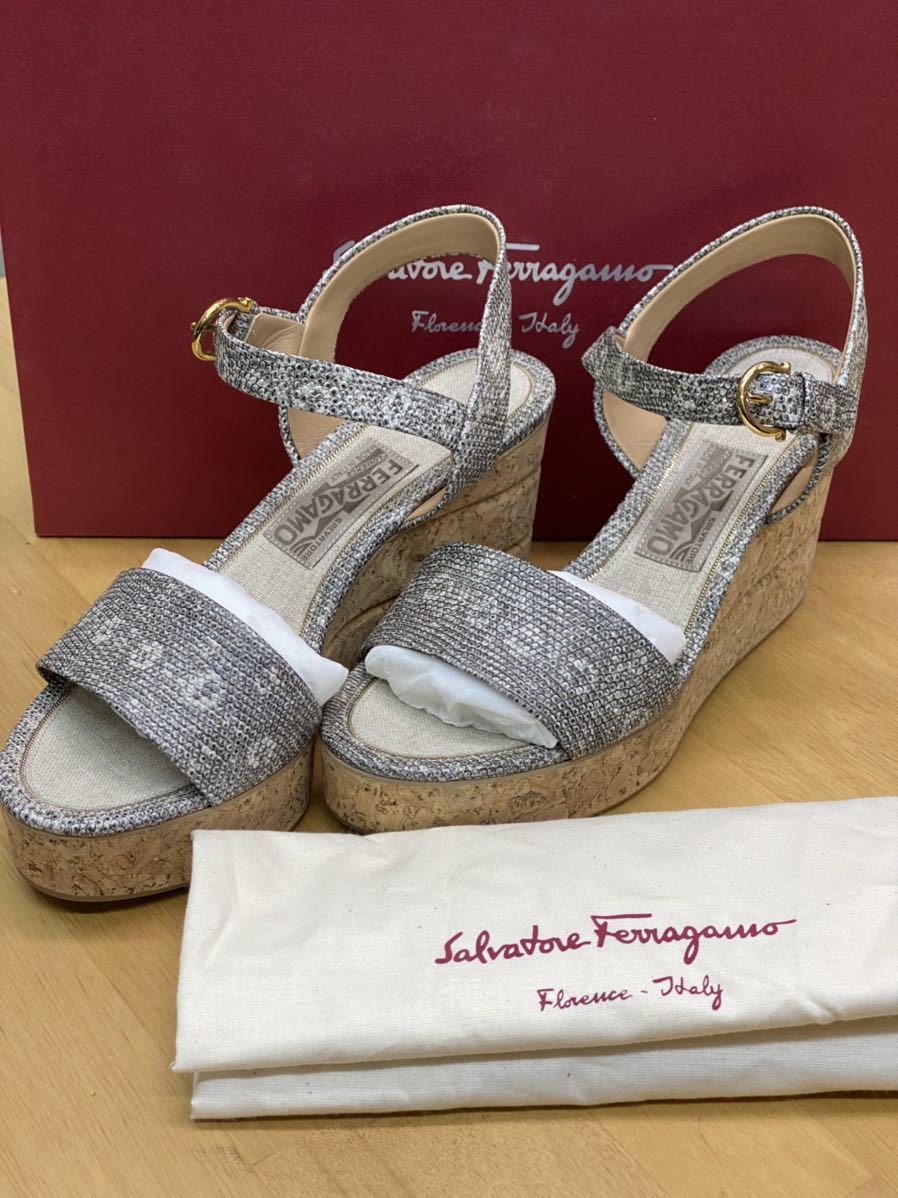 フェラガモ パイソン ウェッジサンダル SALVATORE FERRAGAMO ウェッジソールサンダル パイソン柄