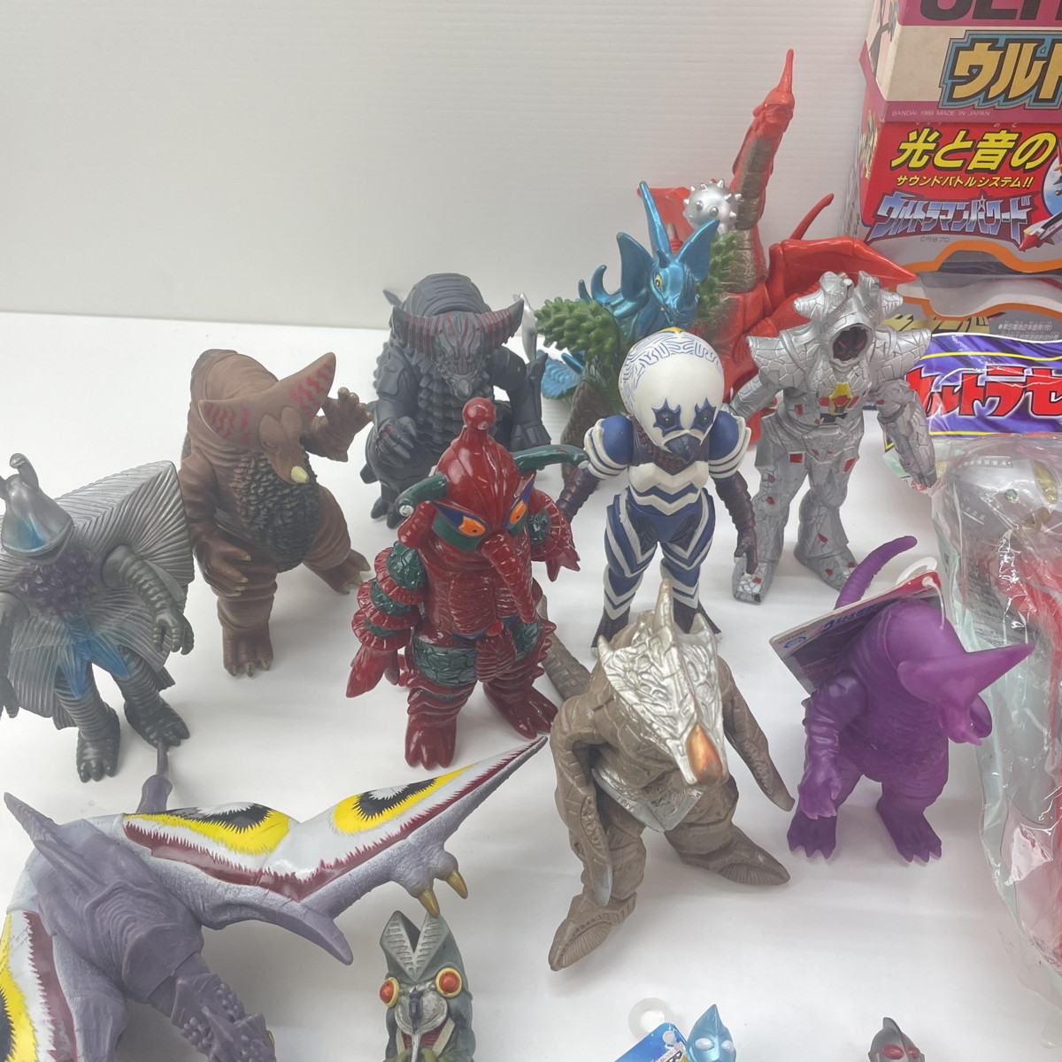 現状渡し品】 MSMO BANDAI バンダイ ウルトラマンアイテム＆怪獣ソフビ 
