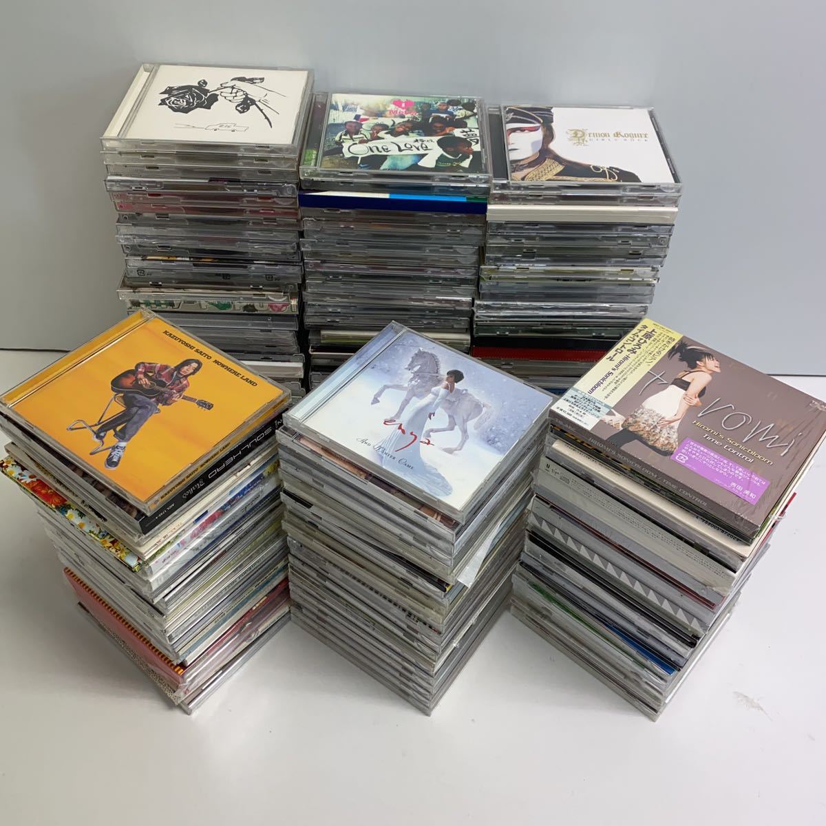 C3 Cd まとめて 167枚 J Pop 大量 洋楽 邦楽 女性アーティスト 男性アーティスト バンド Cd 売買されたオークション情報 Yahooの商品情報をアーカイブ公開 オークファン Aucfan Com