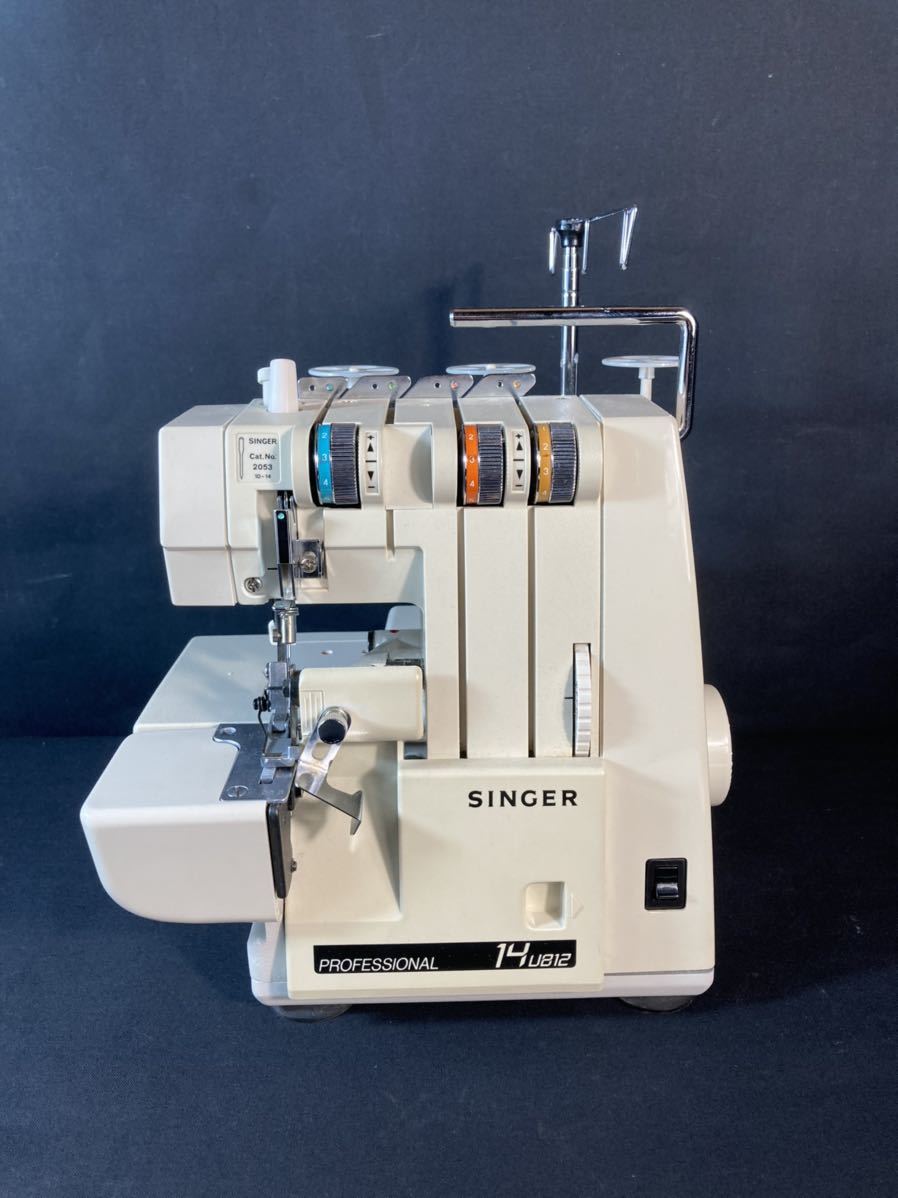SINGER ロックミシン PROFESSIONAL 14U812 SINGER ロックミシン PROFESSIONAL 14U812