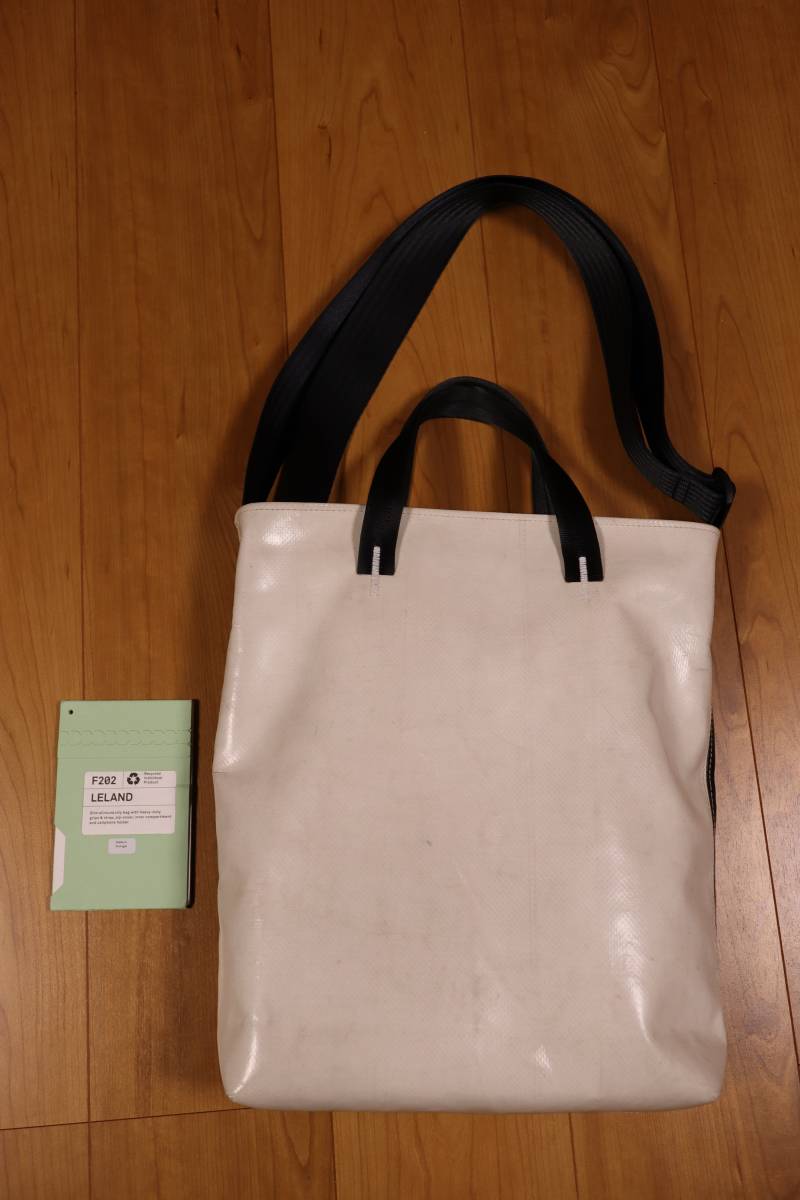 FREITAG F202 LELAND フライターグ リーランド ホワイト ブラック ロゴ