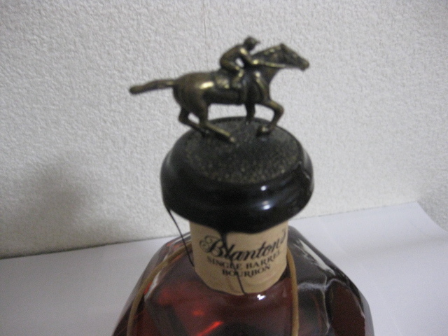 ブラントン 未開栓 シングルバレル 古酒 750ml バーボン Blanton's