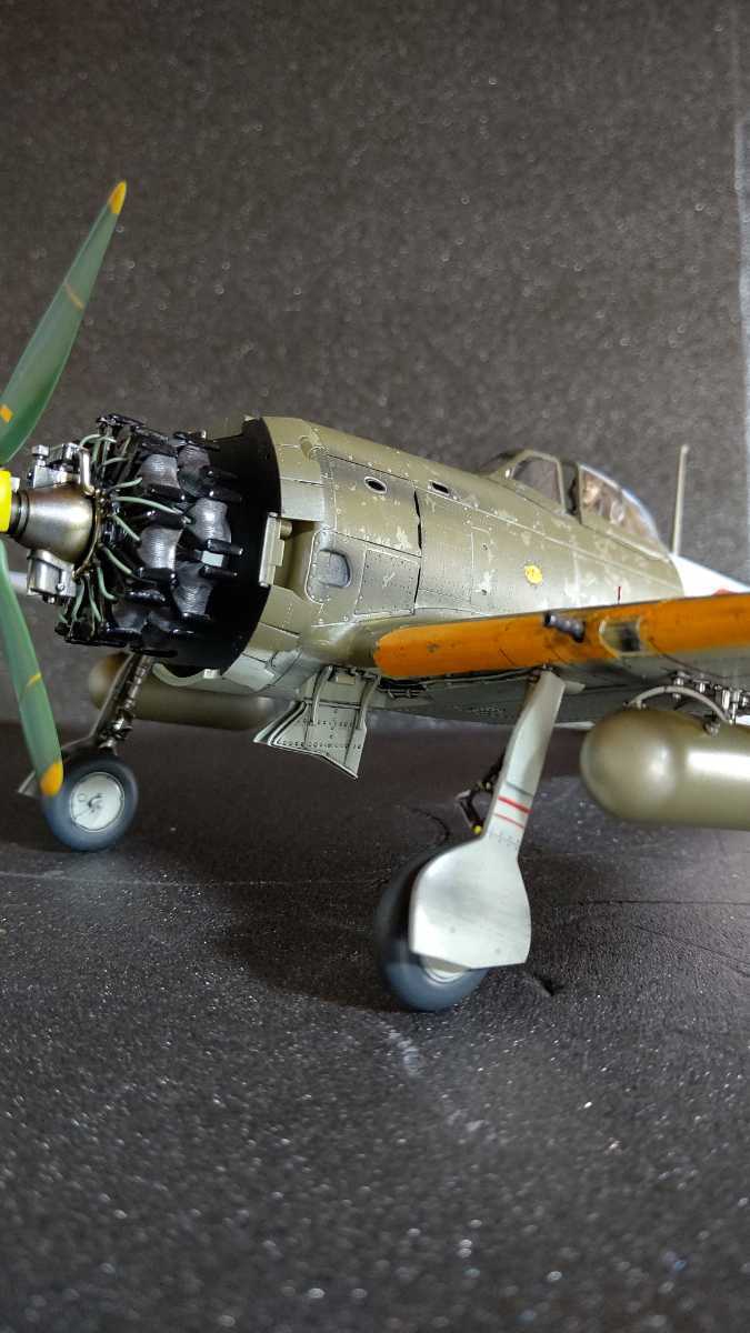 ハセガワ1/32中島キ-84四式戦闘機疾風完成品(台付き) 四