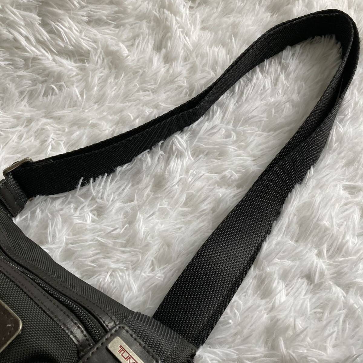 1円 【美品】 TUMI トゥミ ショルダーバッグ ボディバッグ ナイロン 