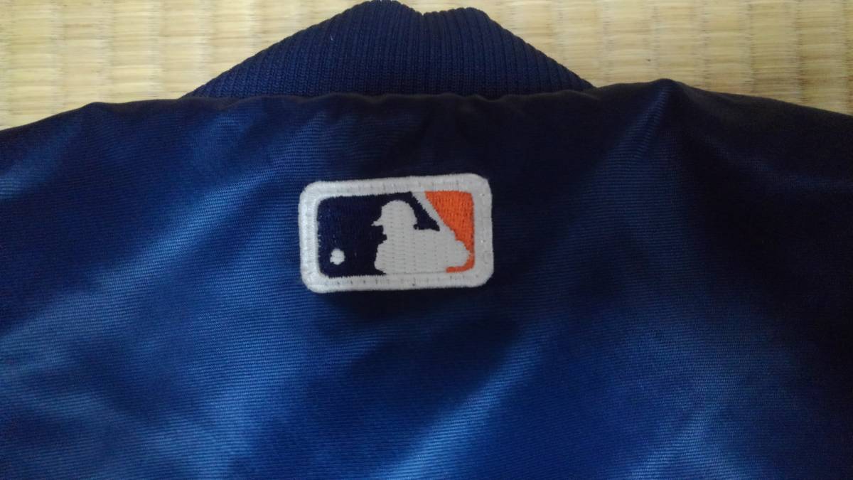 ◇MLB サンディエゴ パドレス サテンジャケット スターター社製 サイズ