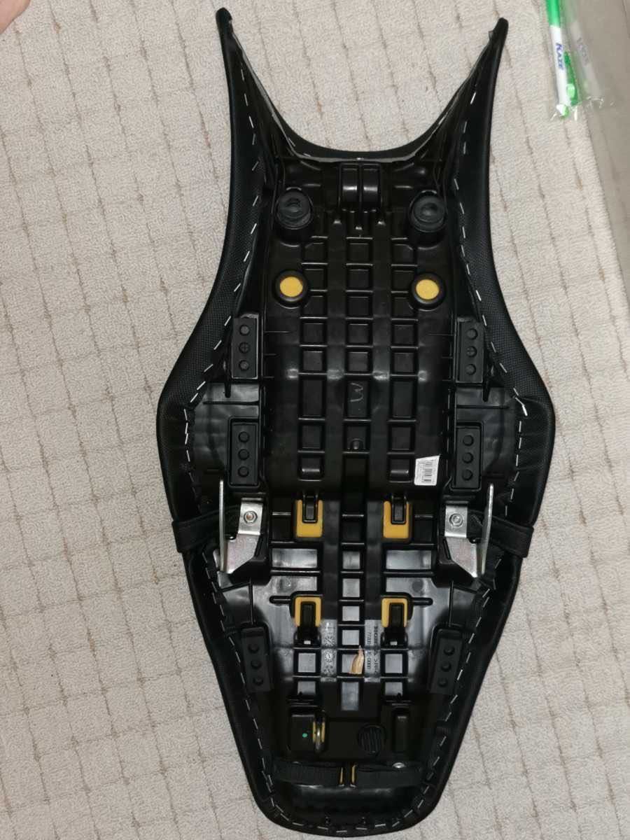 Cbr650f Cb650f Rc純正加工ローダウンシート 純正品 売買されたオークション情報 Yahooの商品情報をアーカイブ公開 オークファン Aucfan Com