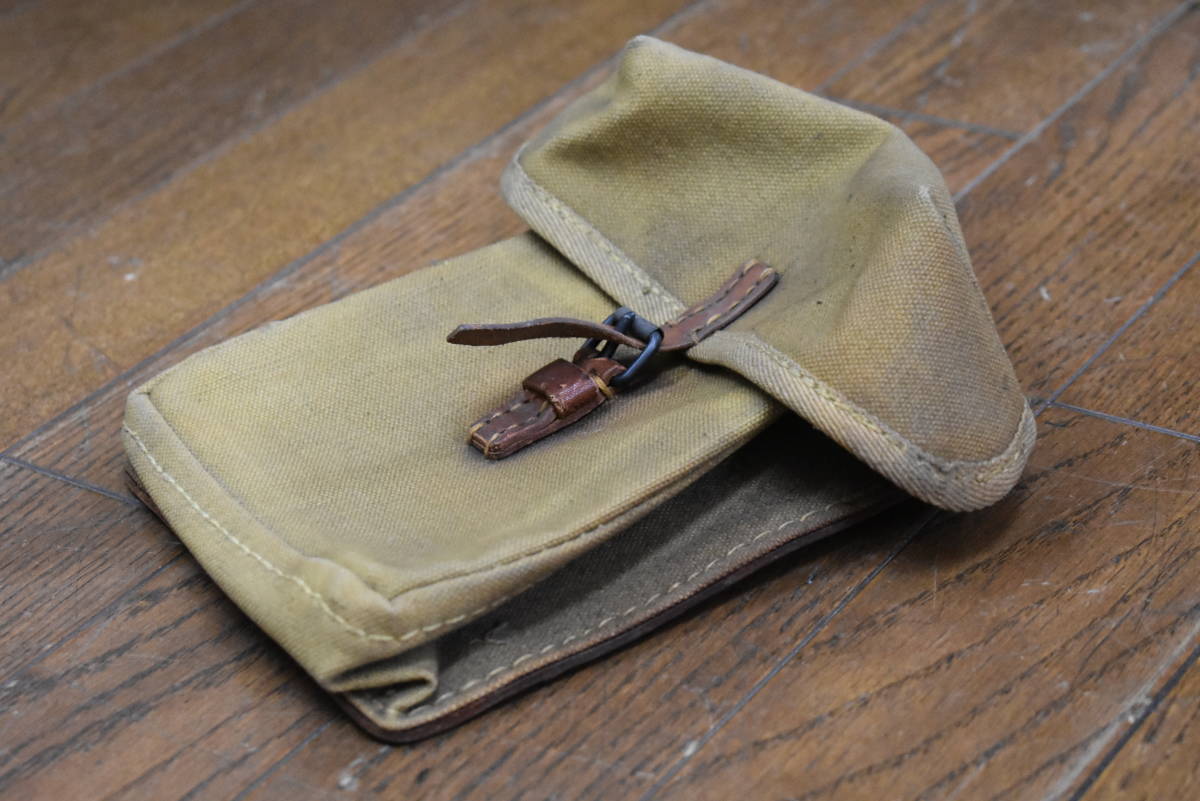 ドール 日本軍 弾入れ 工具入れ マガジンポーチ ケース 布革製 軍隊物 軍装品 その他 売買されたオークション情報 Yahooの商品情報をアーカイブ公開 オークファン Aucfan Com