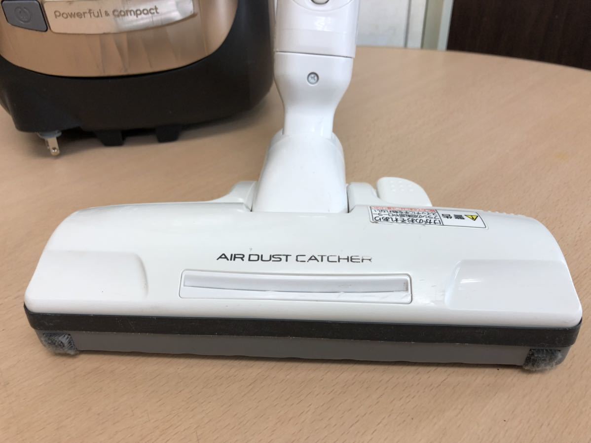 保管品S3638】Panasonic パナソニック 紙パック式掃除機 MC-PK18G-N
