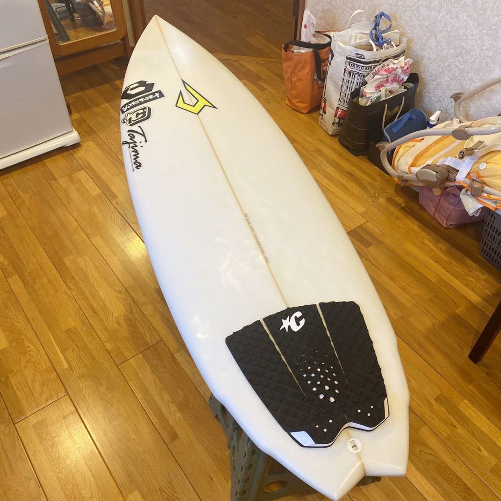 格安中古】ジャスティスサーフボード コンポラ 5'11 34.22L FCSⅡ(5.11