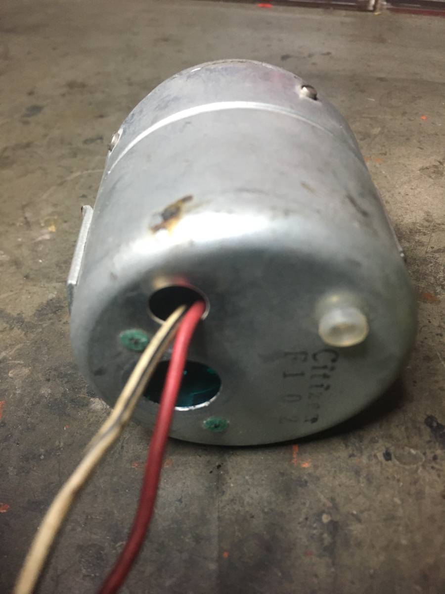 ビンテージ レトロ 旧車 車種不明純正時計12V（シチズン時計 