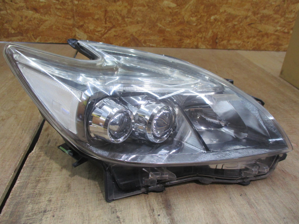 即決　プリウス　ZVW30 後期　LED　右ヘッドライト　純正　81145‐47383/ KOITO 47-30 刻印:サ プリウス ZVW30 後期 プリウス30 純正ヘッドライト ジャンク!!