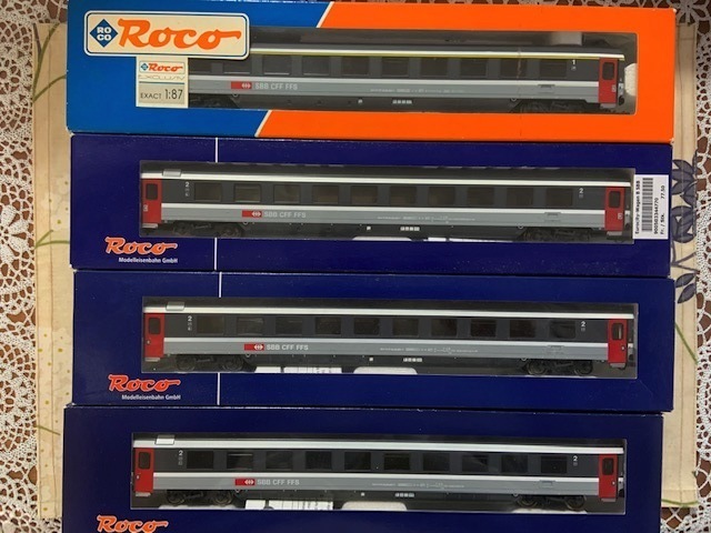 限定セール，本物保証 ＜ ＞ROCO SBB EC４両セット(外国車輌)｜売買されたオークション情報、yahooの商品情報をアーカイブ公開 - オークファン 外国車輌