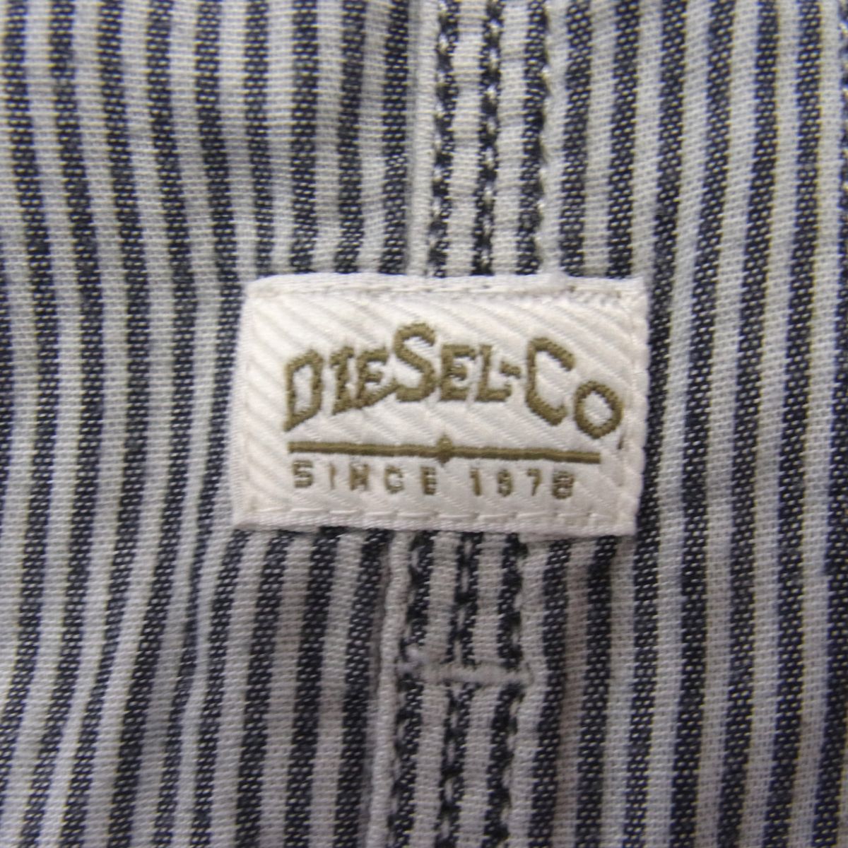 ディーゼル ワークシャツ ヒッコリーシャツ シャツジャケット 春物 Diesel メンズ ストライプ柄 ヒッコリー柄 コットン 正規品 1円 長袖シャツ 売買されたオークション情報 Yahooの商品情報をアーカイブ公開 オークファン Aucfan Com