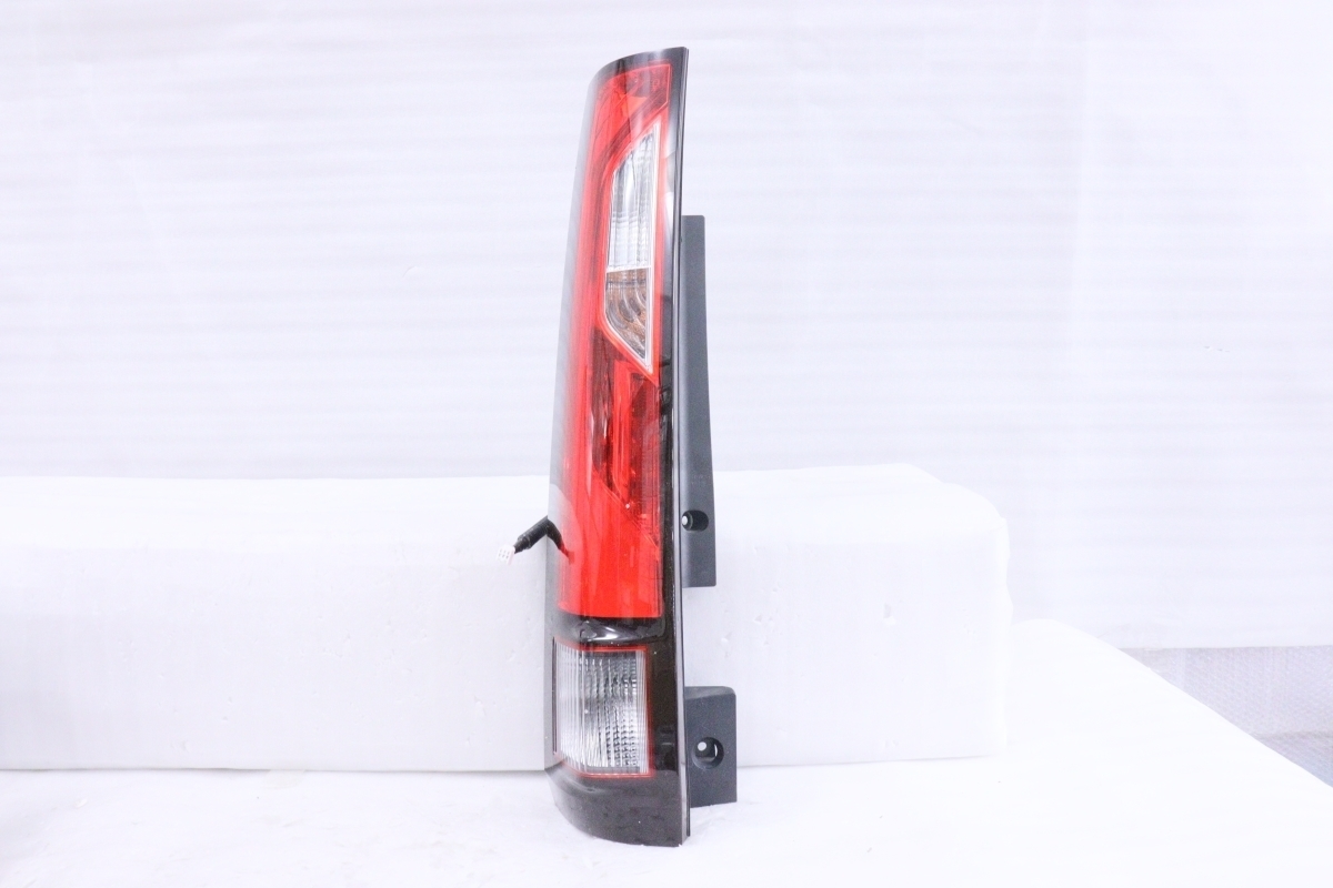 【格安，SALE】24-1011 LED RP1 ステップワゴン 左テールライト STANLEY W1890 打刻:J0 ASSY 純正 ホンダ QT(テールライト)｜売買されたオークション情報、yahooの商品情報をアーカイブ公開 - オークファン ホンダ用