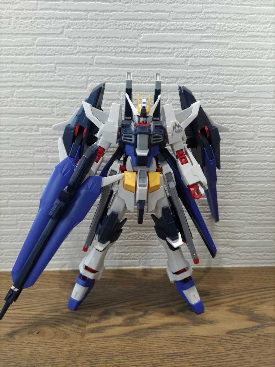 組立済 HG アメイジングストライクフリーダム ライトニングガンダム 