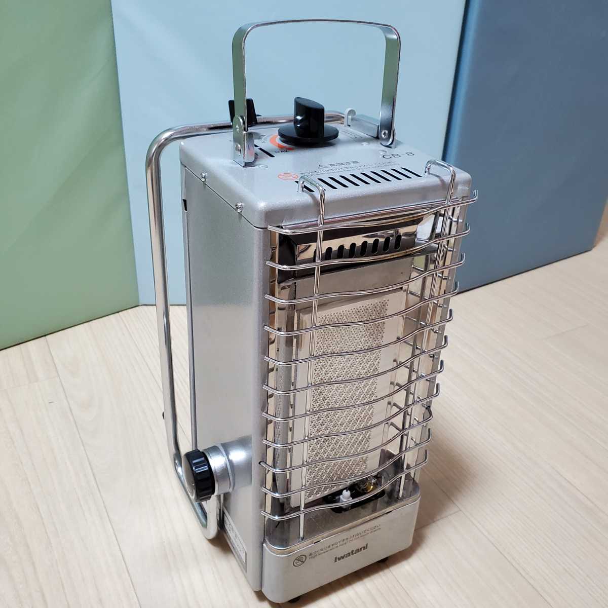 Iwatan イワタニ カセットガス ストーブ CB-8 Iwatan イワタニ カセットガス ストーブ CB-8