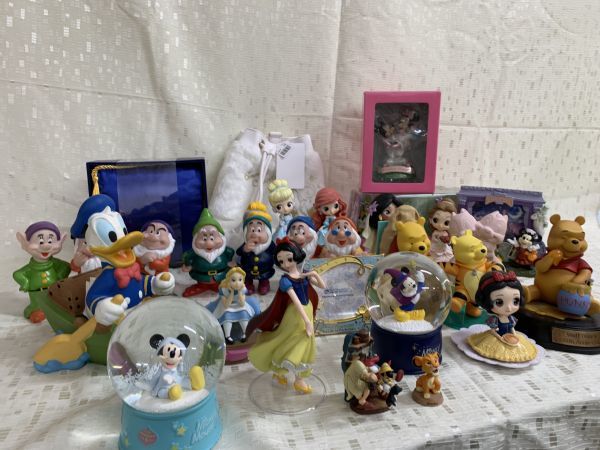 ディズニー　グッズ　まとめ売り ディズニーグッズ買取ぬいば・トミカ・フィギュア・リーメント