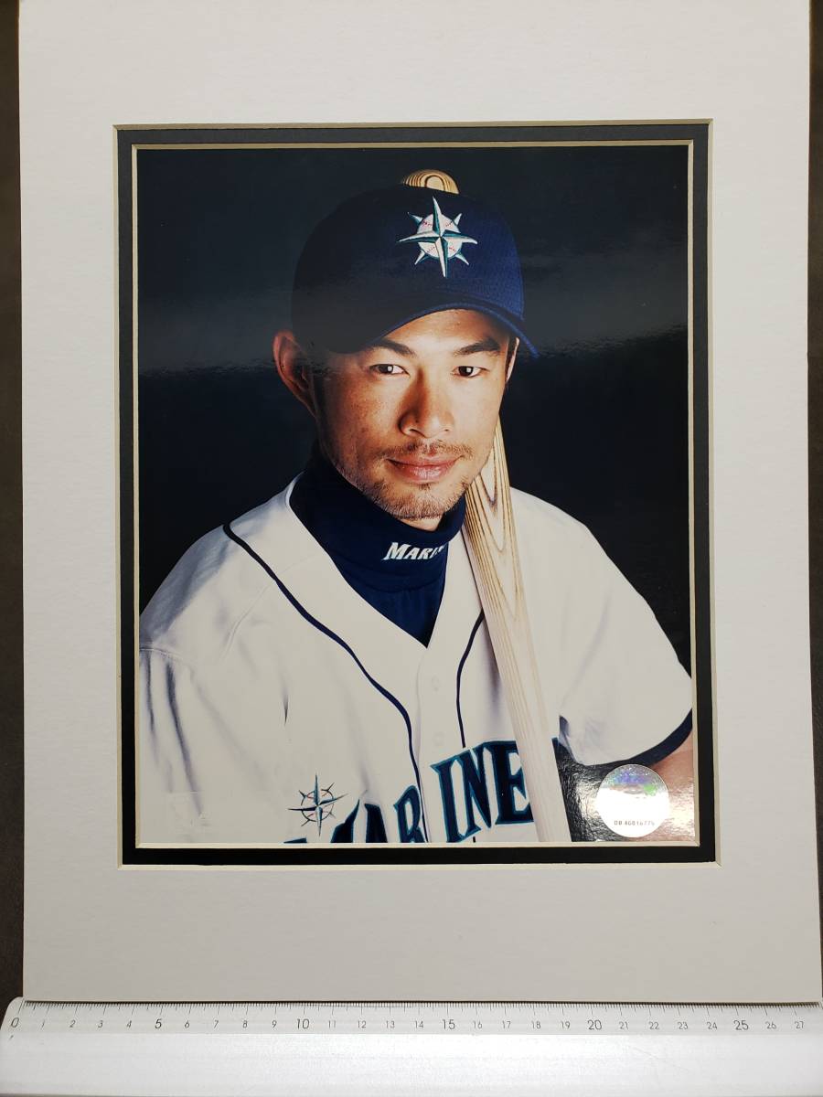51イチロー選手始球式記念 写真 額サイズ横28㎝×縦35cm 新品未使用 
