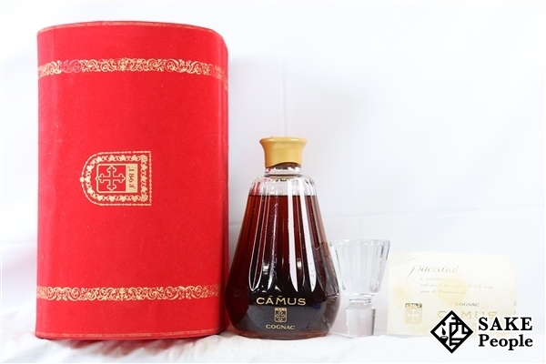 ◇注目! カミュ カラフェ バカラボトル 700ml 40% 箱 替え栓 冊子