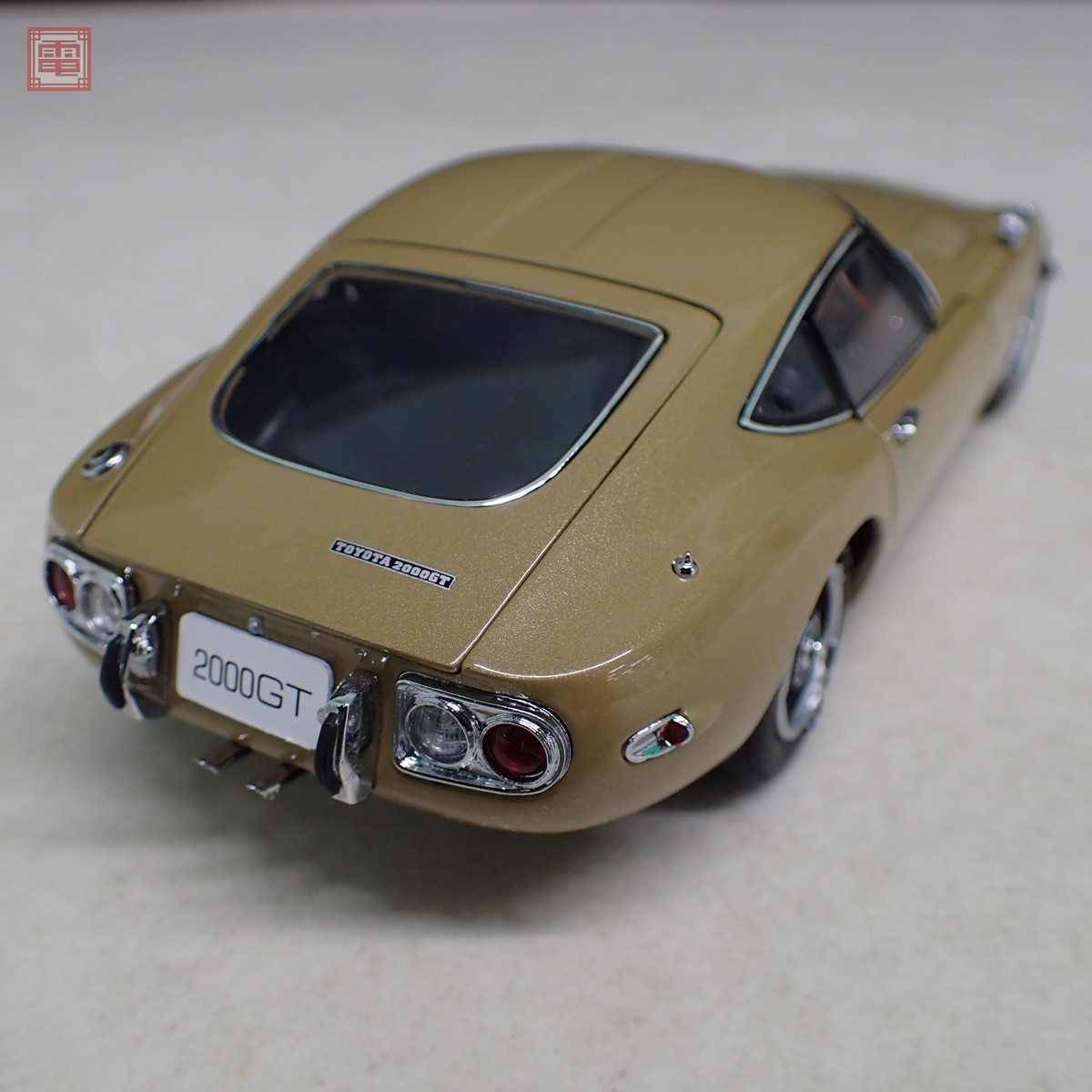 2000GT TOYOTA 1⁄24 EBBRO エブロ Gold トヨタ 前期型 '67 Early EBBRO