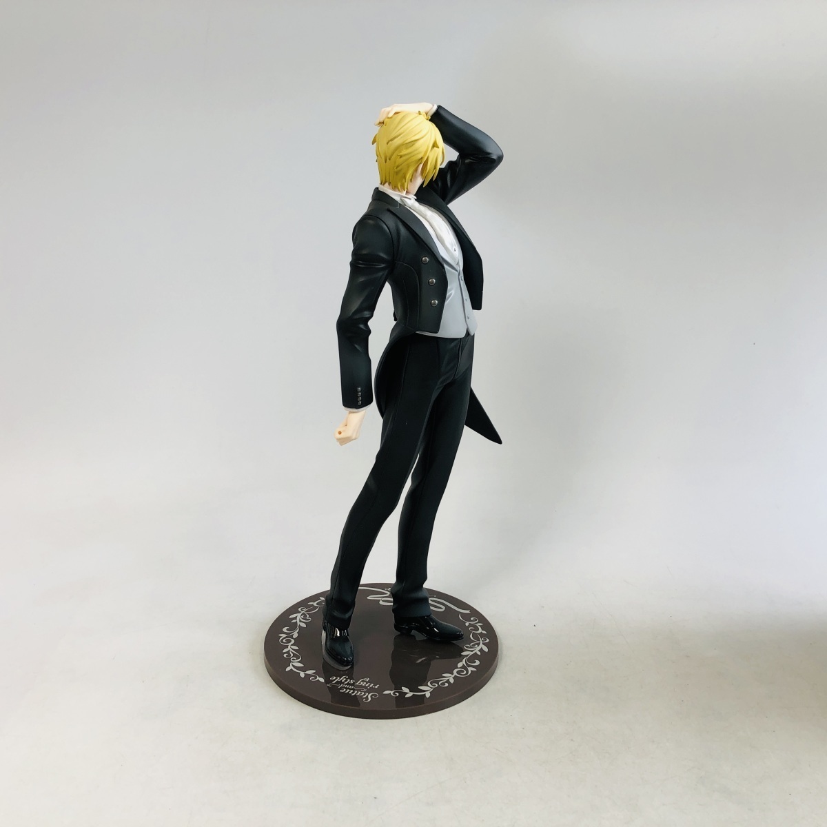 BANANAFISH アッシュ フィギュア タキシード BANANAFISH アッシュ 1/7