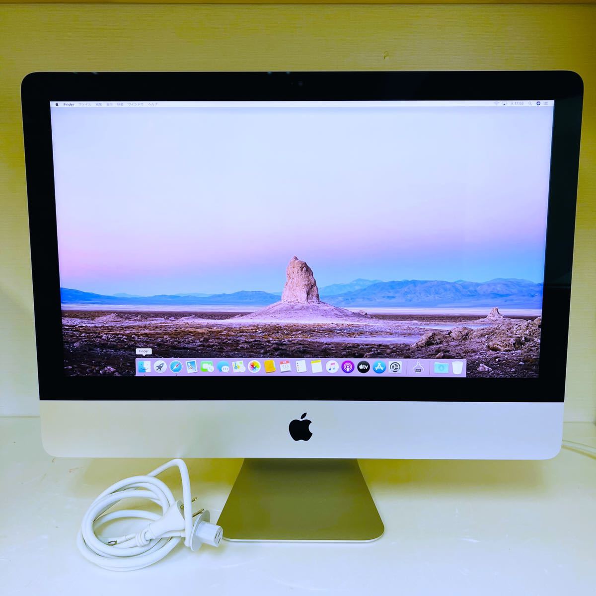 iMac 2019 21.5インチ 16GB【箱あり】 iMac 2019 21.5インチ 16GB【箱