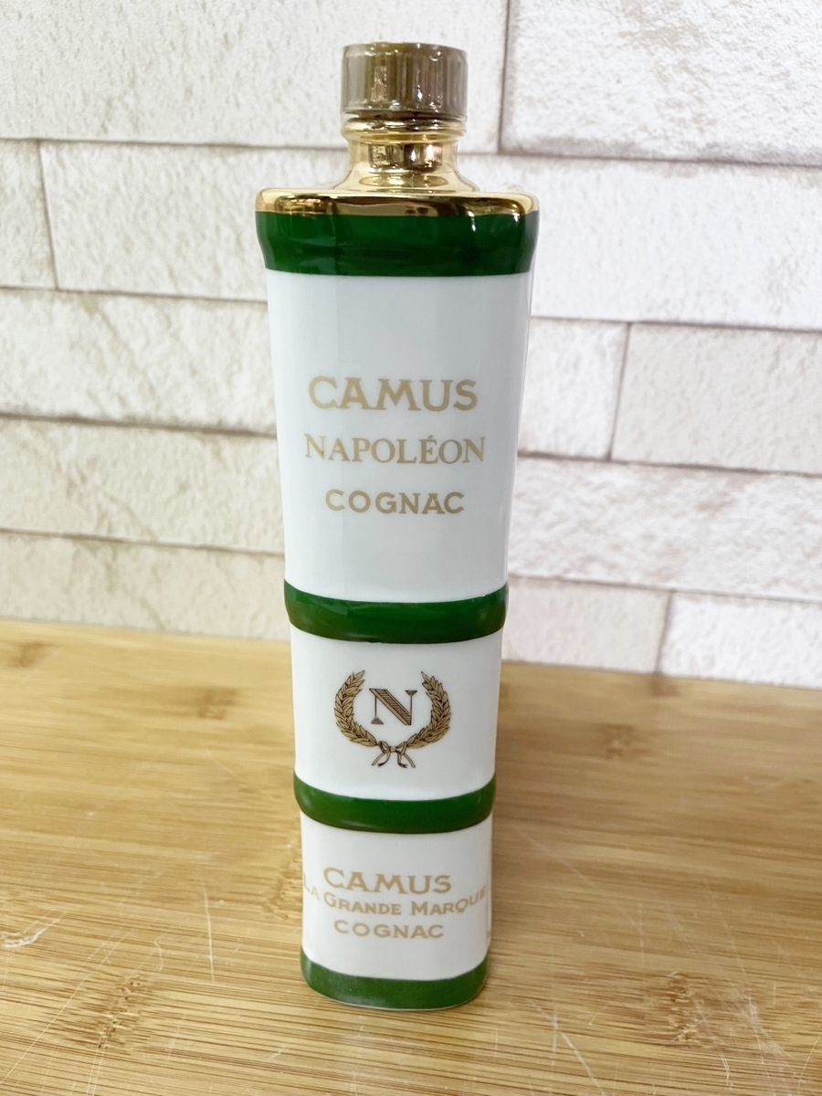古酒 【 CAMUS NAPOLEON COGNAC BOOK 】【未開栓】カミュ ナポレオン