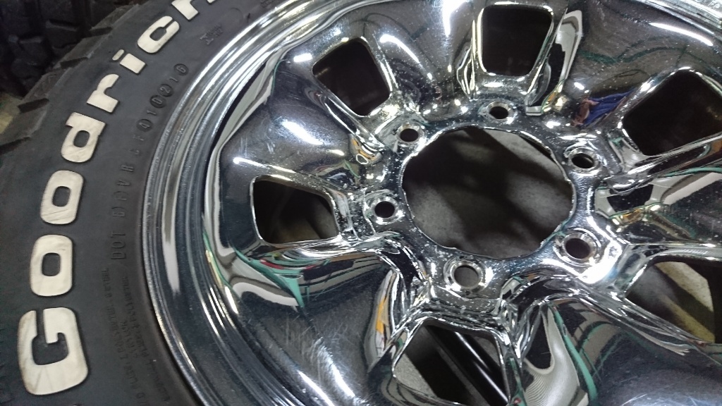 215/75R15 LT BF Good rich Mud-Terrain T/A ホワイトレター バリ溝