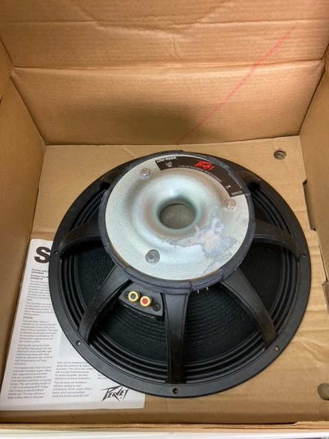 □中古品□ PEAVEY 1808-8 HPS BW SPKR 8□動作未確認□ PEAVEY