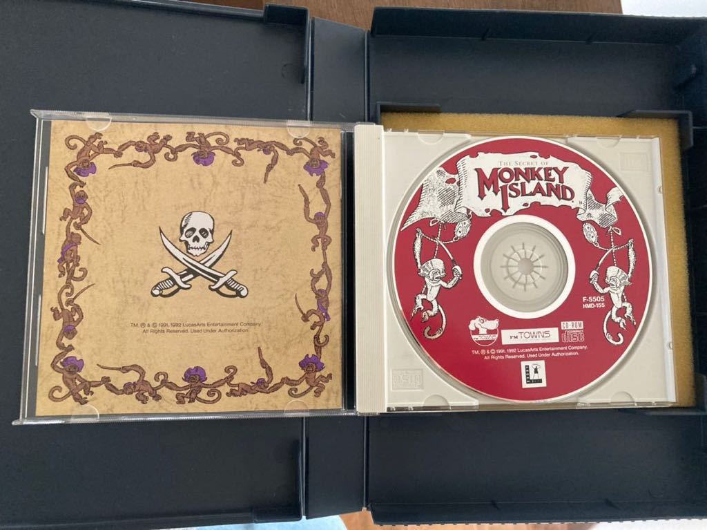 The FM TOWNS CD-ROM モンキーアイランド MONKEY ISLAND/M4716/7