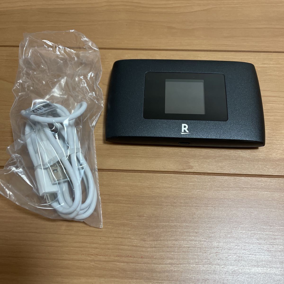 得価，品質保証 Rakuten WiFi Pocket 2B ブラック(ルーター)｜売買されたオークション情報、yahooの商品情報をアーカイブ公開 - オークファン ルーター