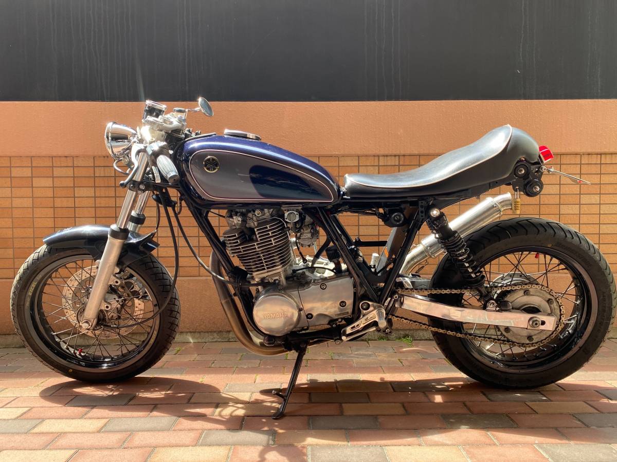 SR400 カフェレーサー 実働書類付き車検令和5年7月 エキセルリム FCR SR400 カフェレーサー 実働書類付き車検令和5年7月 エキセルリム FCR