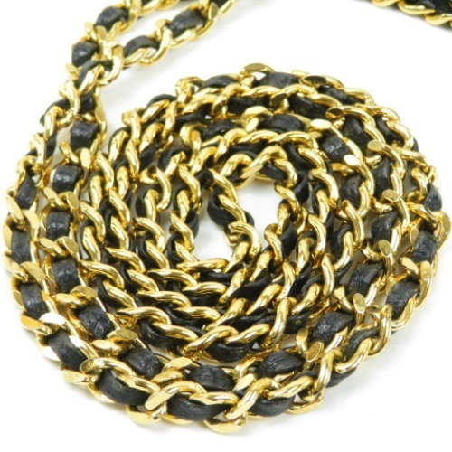 55318★1円スタート★CHANEL シャネル 中綺麗　チェーンウォレット　長財布　チェーンショルダーバッグ　デカココマーク レディース シャネル - 55318☆1円スタート☆CHANEL 2026年最新Yahoo!オークション え、1万円台でシャネル！？って声出たこれ￼ ドゥ