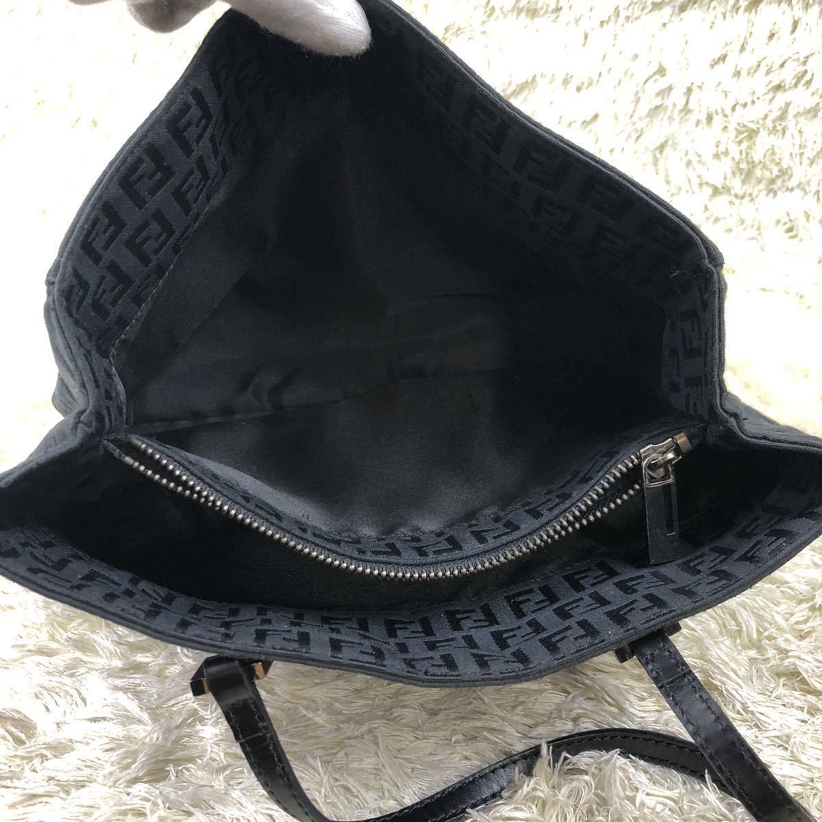 1円 【極美品】FENDI フェンディ ズッキーノ ズッカ トートバッグ ハンドバッグ ショルダー キャンバス FF レザー 金具 グッチ 黒 ブラック フェンディ FENDI ズッキーノ ワンショルダーバッグ マンマバケット FH1194