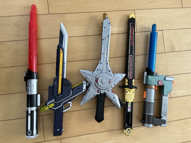 ジャンク＞◇ カクレンジャー スーパー戦隊 武器 刀 銃 玩具 オモチャ