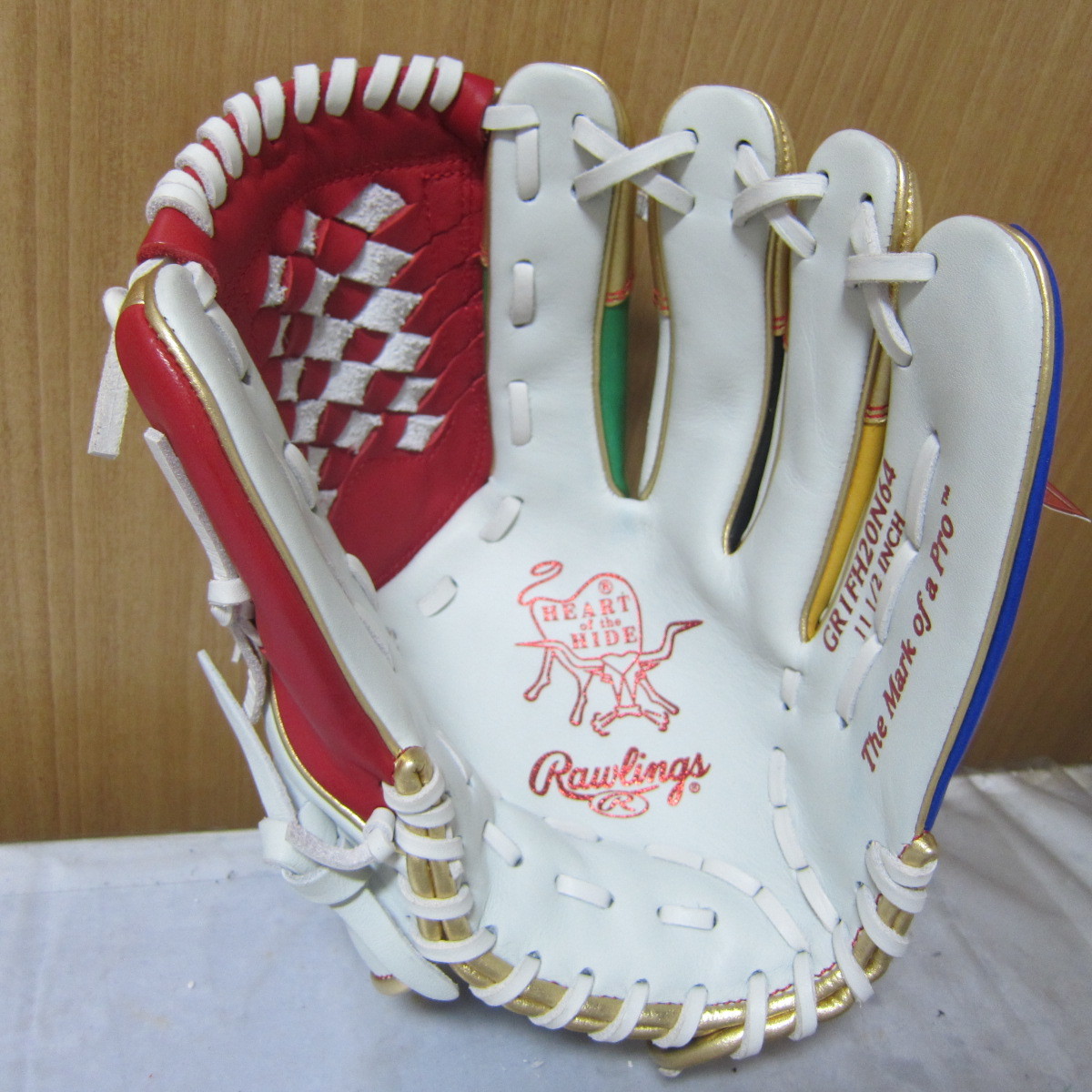横浜DeNAベイスターズ 牧 選手 直筆サインボール ロゴ球 【公式通販】