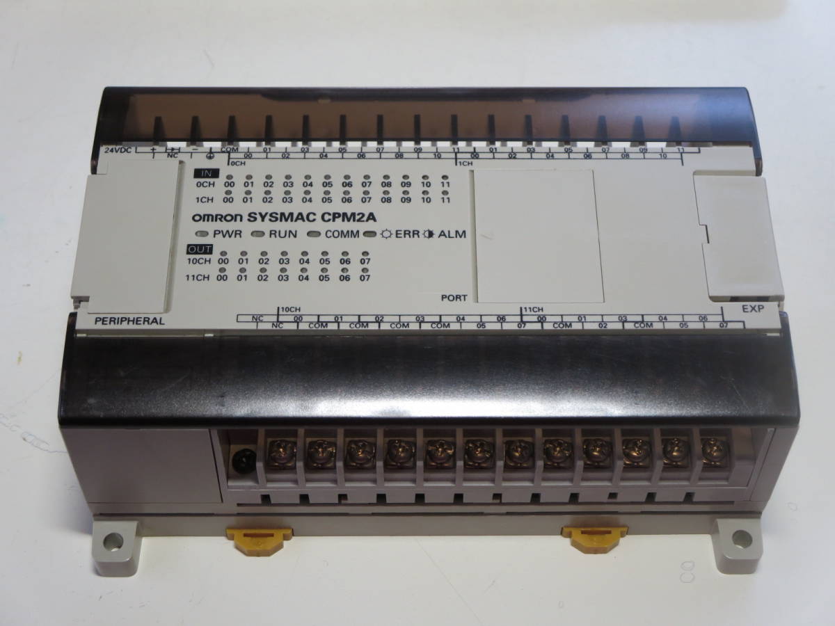OMRON SYSMAC CPM2A-40CDR-D　