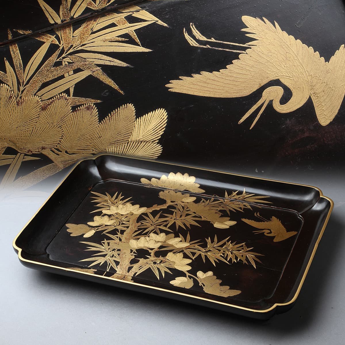 ZK590 時代物 黒漆塗 松竹鶴亀蒔絵香盆 幅31.3cm 重205g 木箱附・松竹