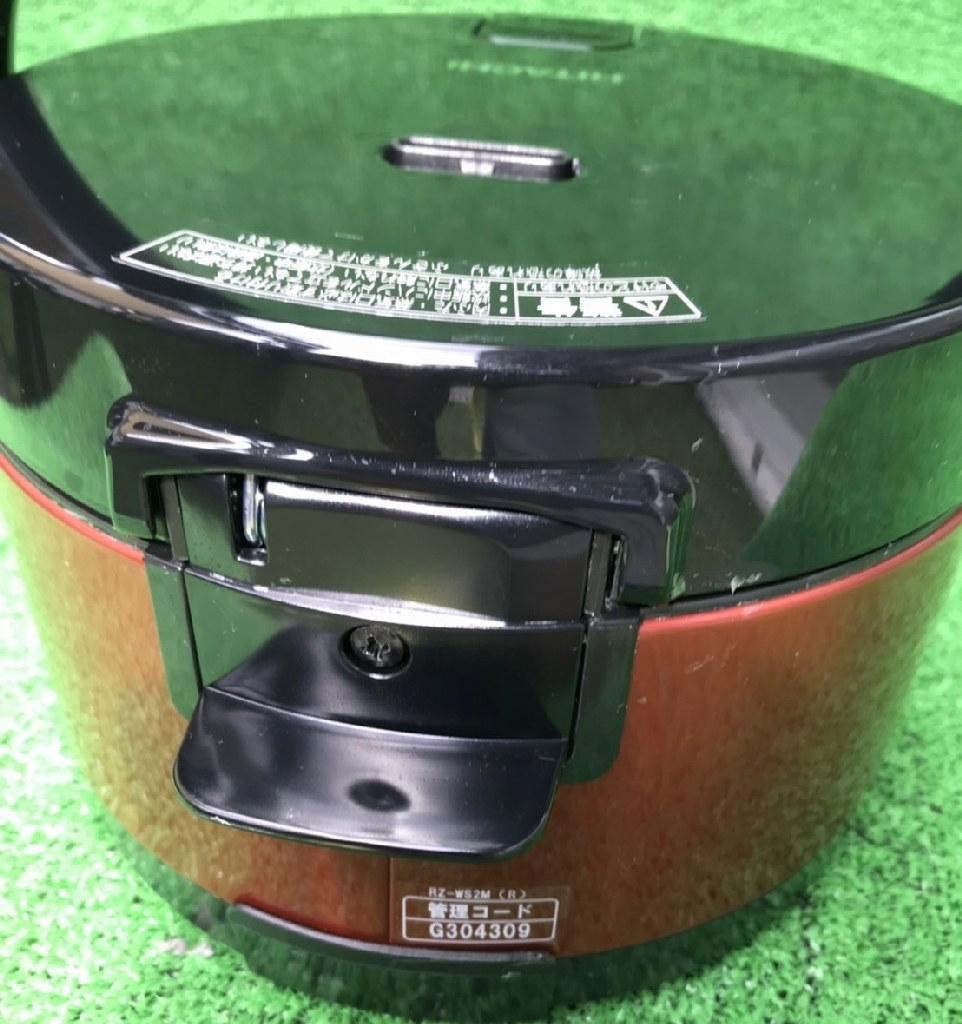 1回だけ使用 日立 IH炊飯器 打込鉄釜 おひつ御膳 RZ-WS2M 2合焚き 内釜カーボンフッ素 おひつ部を外して運べる 本体分離構造 おひつ御膳 日立 打込鉄釜 R コンパクト&amp;シンプル [2.0合炊き]