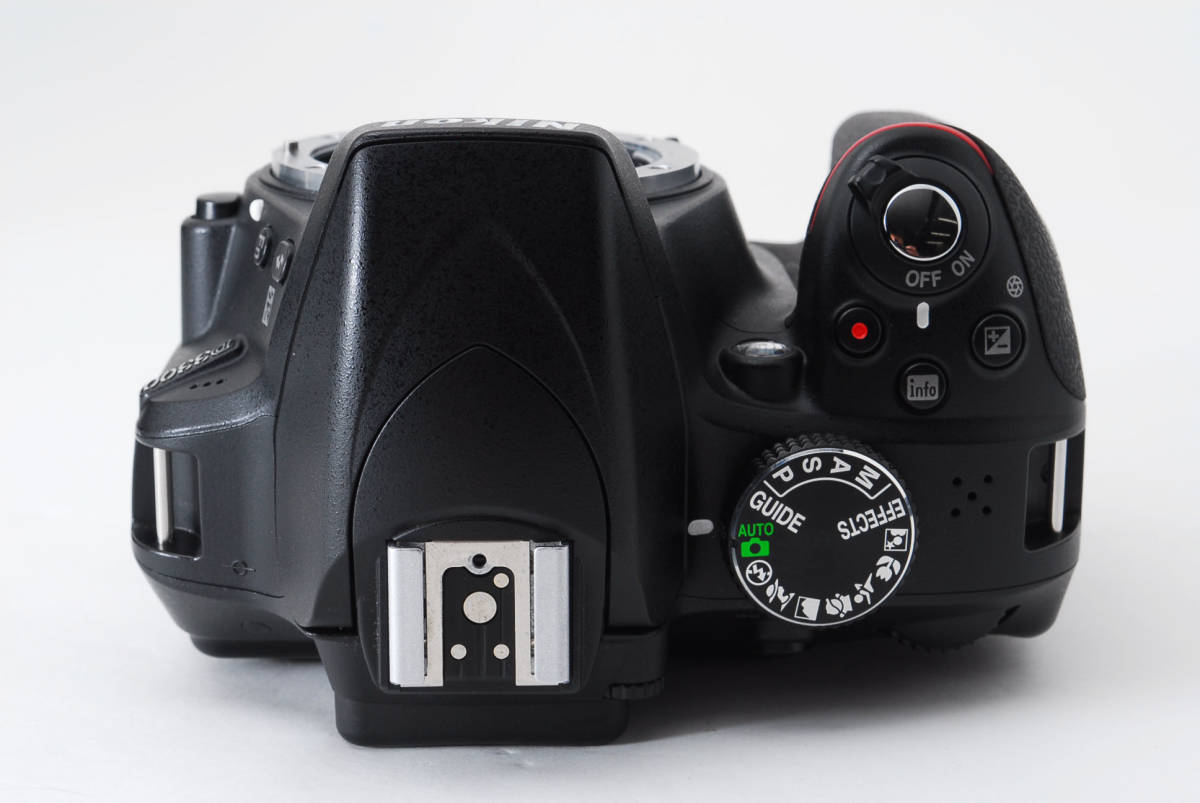 ☆美品☆ ニコン Nikon D3300 ボディ #4570
