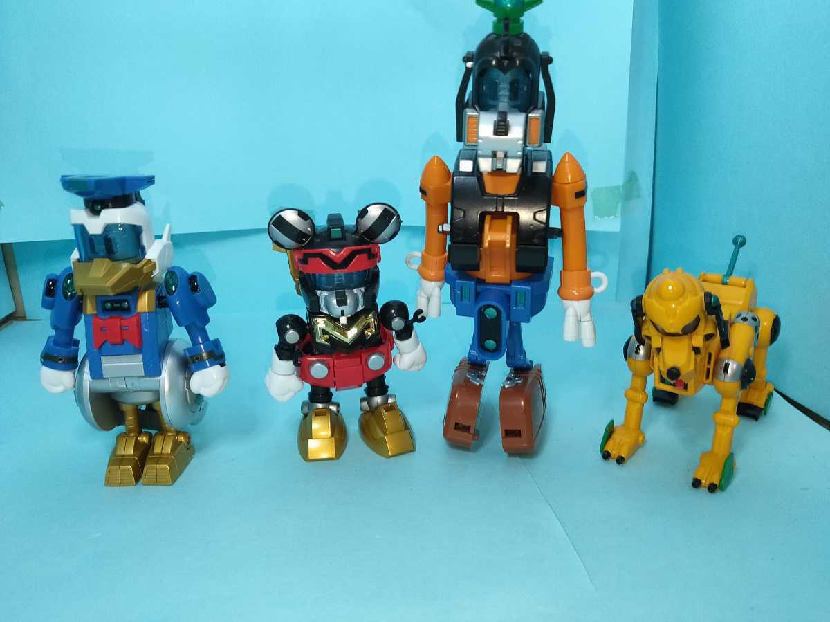 破損あり バンダイ 超合金 超合体キングロボ ミッキー フレンズ ジャンク ディズニー Disney ミッキーマウス 魂ウェブ商店 ロボットヒーロー 売買されたオークション情報 Yahooの商品情報をアーカイブ公開 オークファン Aucfan Com