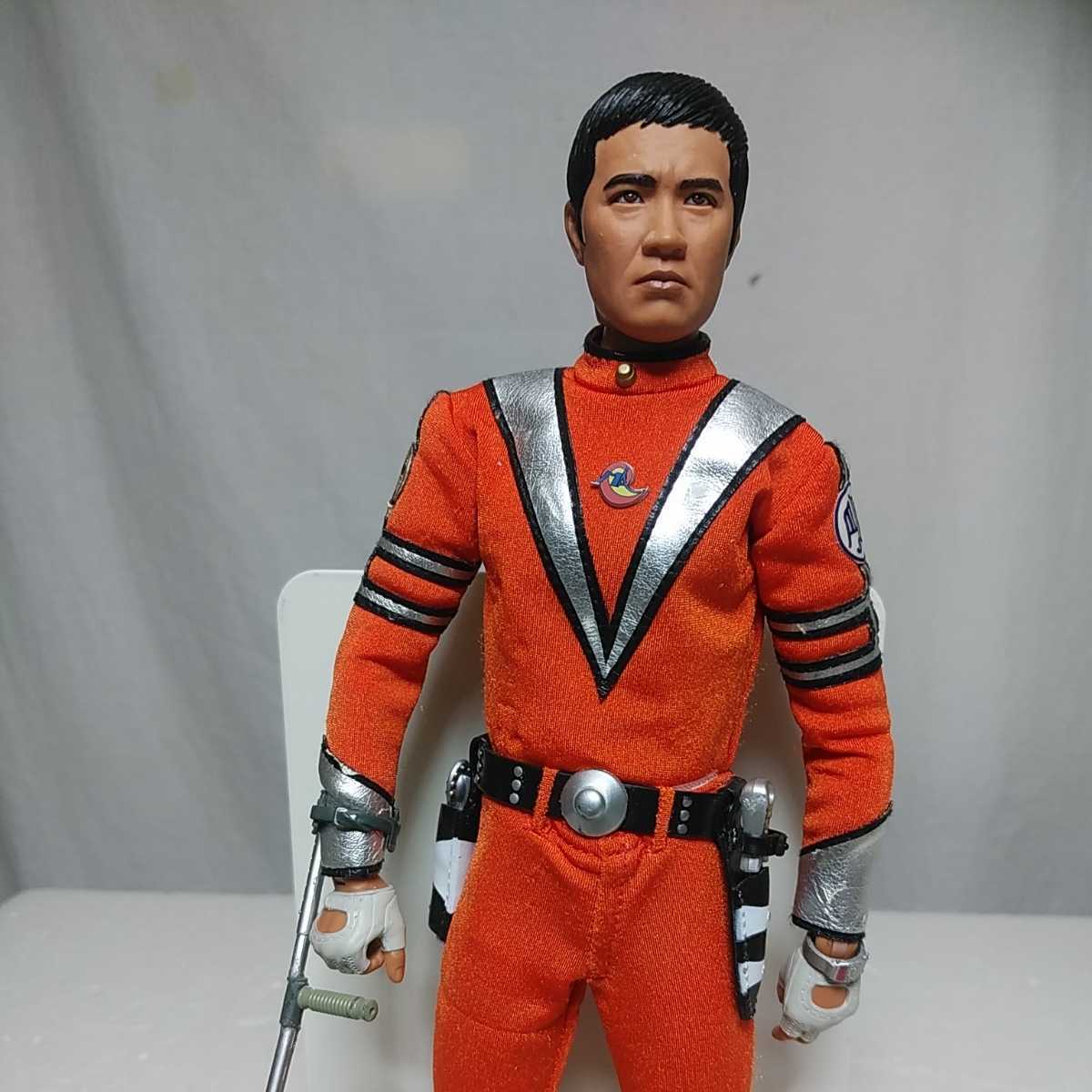 ジャンク品1/6size☆メディコムトイ製ウルトラセブンのモロボシダンMAC