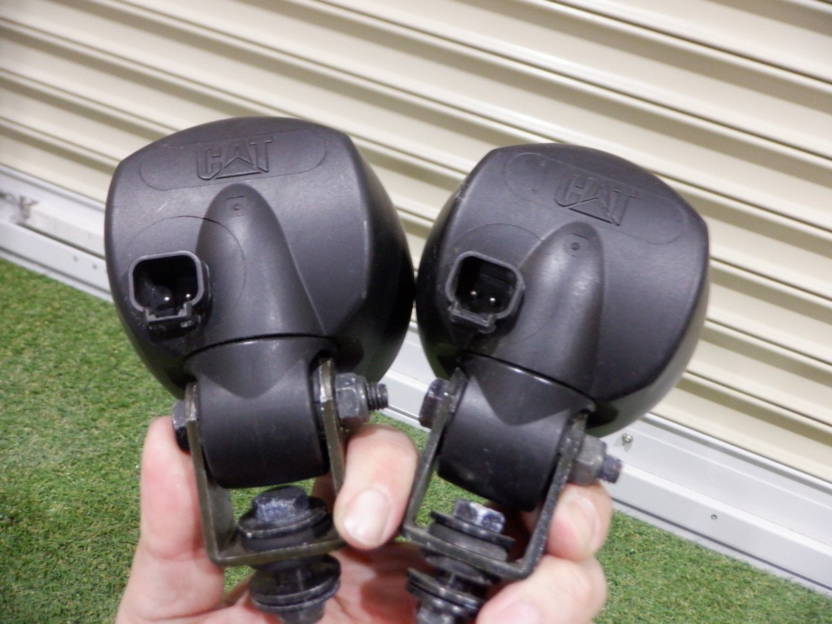 CAT ランプ ライト 左右セット 338-3782 12V 22-2-210(建設機械、重機)｜売買されたオークション情報、yahooの商品 ...