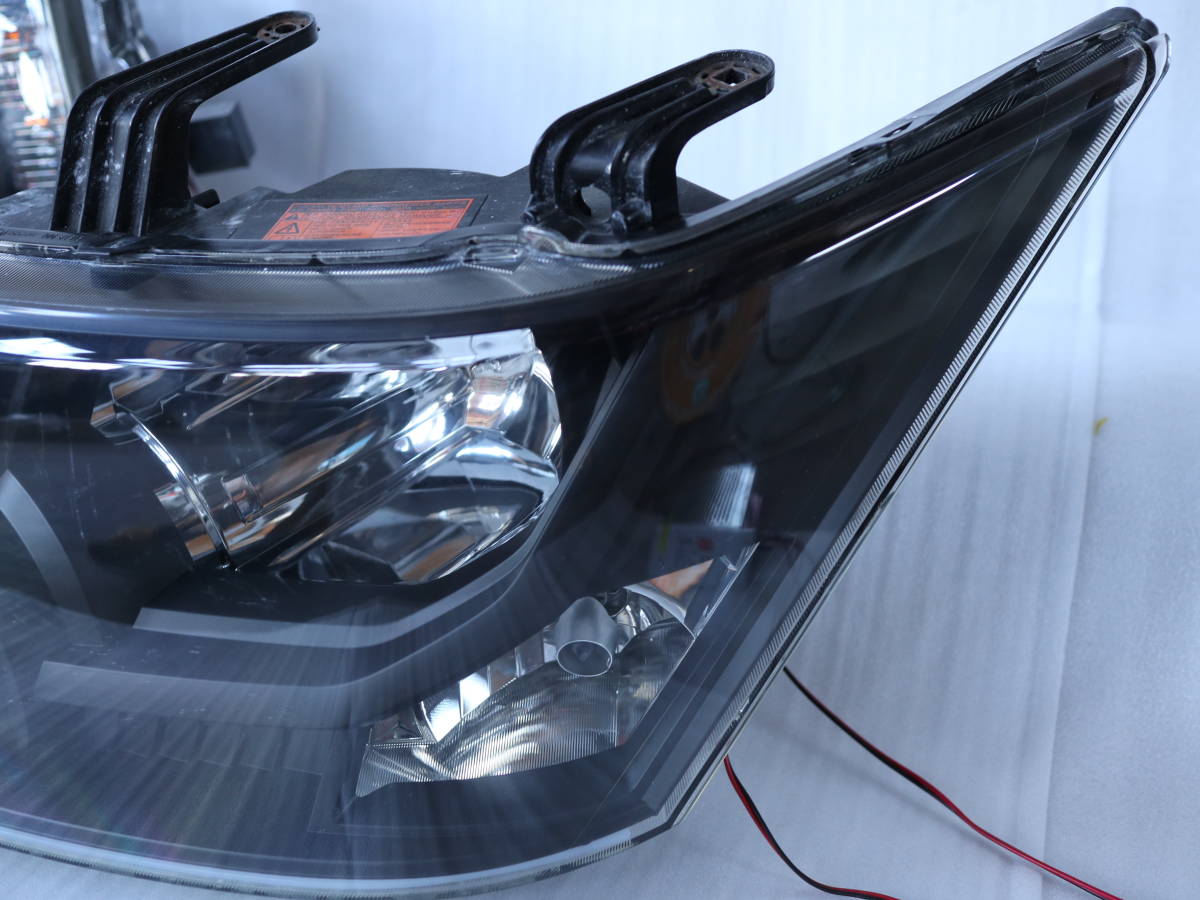 三菱 純正 デリカ D5 CV4W HID ヘッドライト 左右 セット LED 